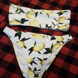 Lemon bikini by Fashion Nova